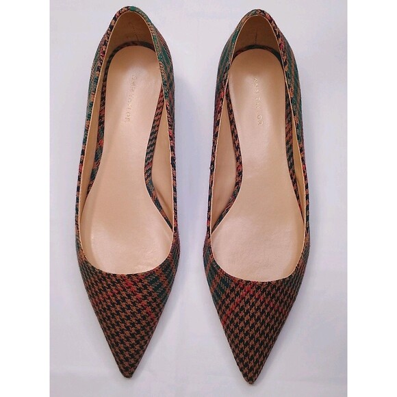 Ann Taylor Shoes - Ann Taylor Pump Shoes Size 6